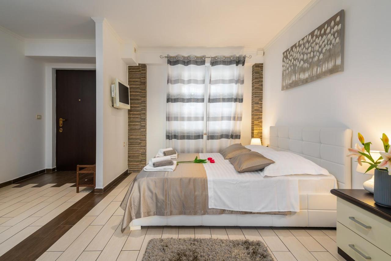 Studio Apartment La Luna Split Kültér fotó