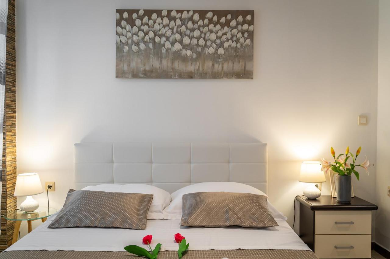 Studio Apartment La Luna Split Kültér fotó