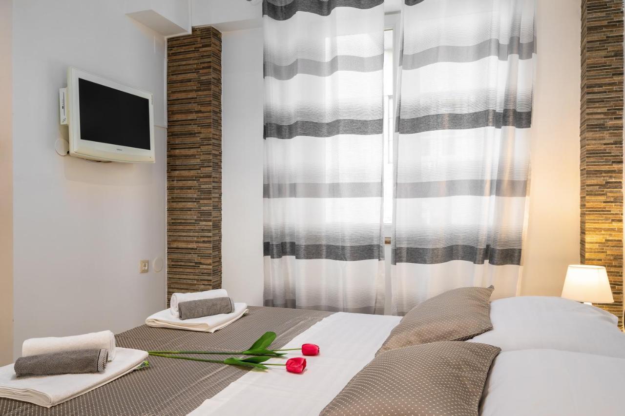 Studio Apartment La Luna Split Kültér fotó